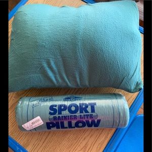 2 Inflatable pillows